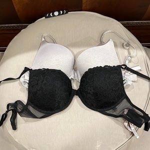 Victoria’s Secret Push up bra, set of 2, 34B